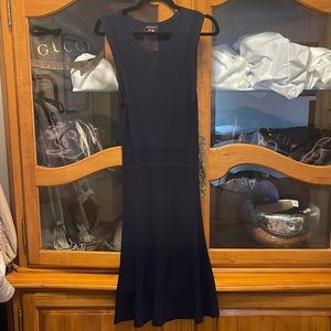 Theory light fitted dress - M